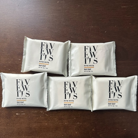 Five Wits Travel Set - Picture 8 of 8